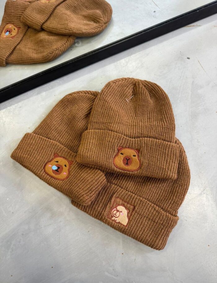 3 GORRA CAPI ROCKY CHICOS - Imagen 1