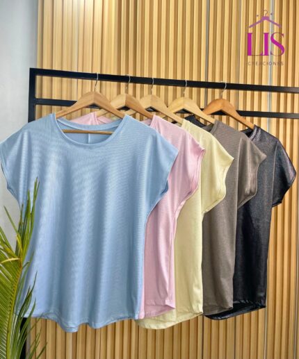 1 REMERA DANIELA