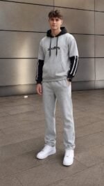 5 CONJUNTO HOMBRE FRIZADO