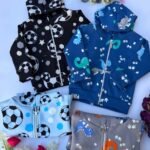 5 CAMPERA ESTAMPADO BEBE LUMINOSO