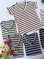 6 REMERA RAYADO CUELLO EN V - Imagen 3